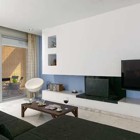 Sleeps 8 Pool Wifi 度假居 塔马留