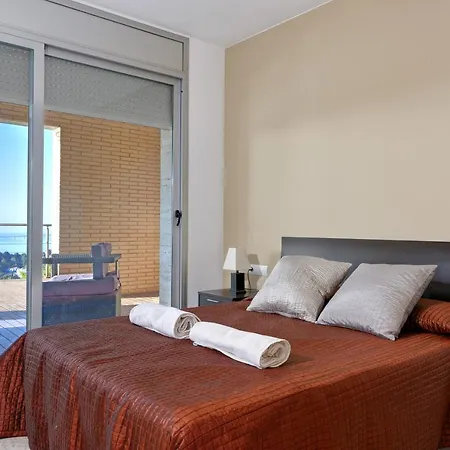 Sleeps 8 Pool Wifi *